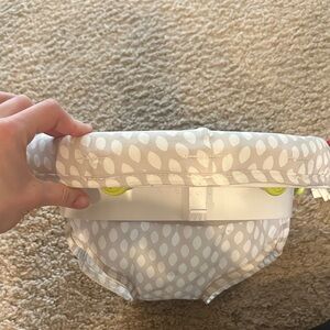 SkipHop SWIVEL SEAT with INSERT for ActivityCenter-Replacement Part